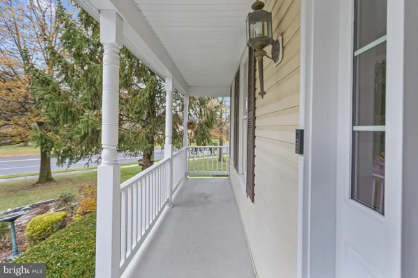 $1,100,000 | 2 Thorn Lane, Chesterfield, NJ 08515