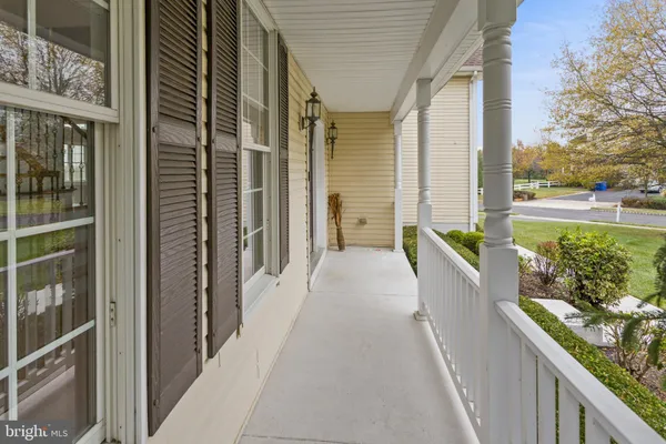 $1,100,000 | 2 Thorn Lane, Chesterfield, NJ 08515