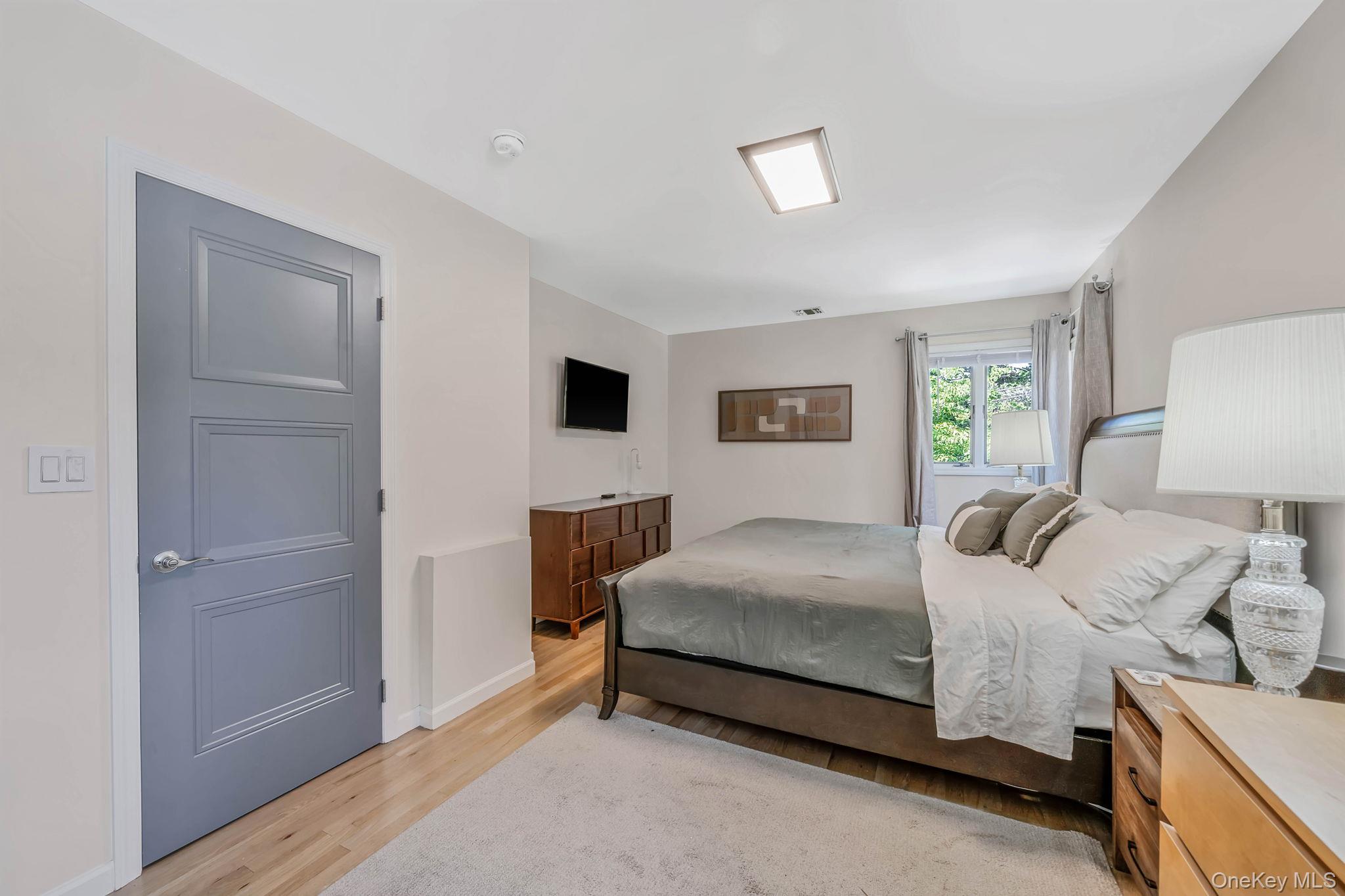 1 Rutgers Street Smithtown, NY 11787 - Photo 26 of 29 Gallery Image 26