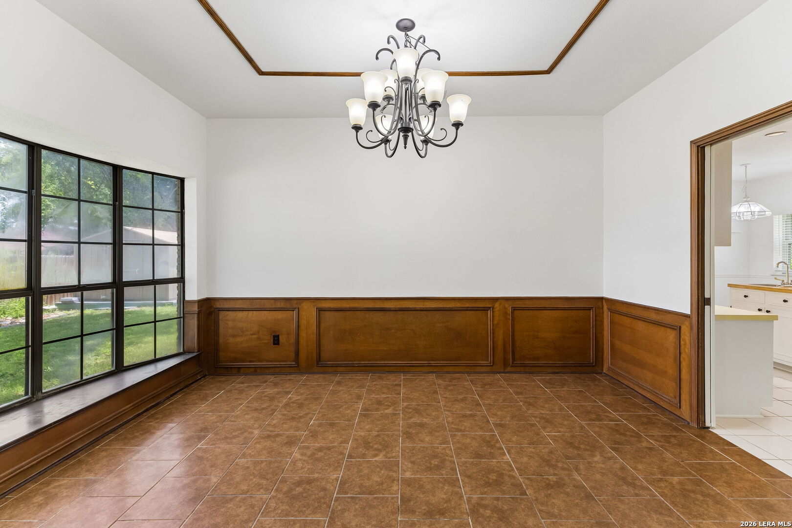 8706 Golden View Windcrest, TX 78239 - Photo 11 of 43