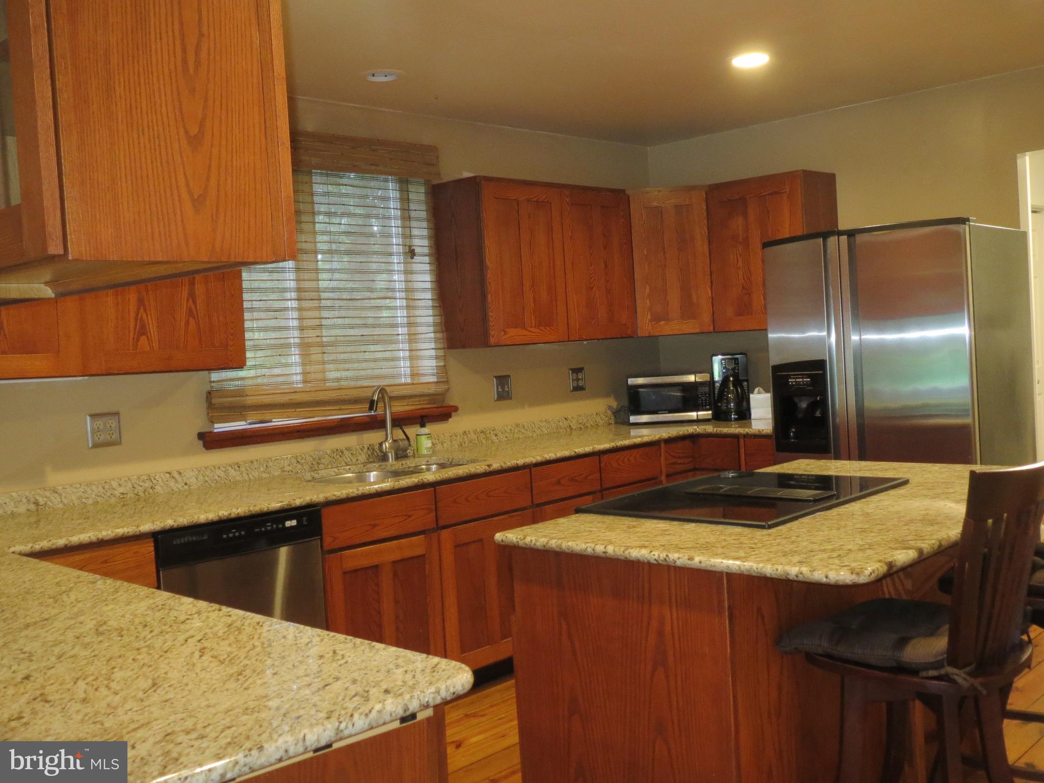 1140 Walters Road Pennsburg, PA 18073 - Photo 14 of 31 Gallery Image 14