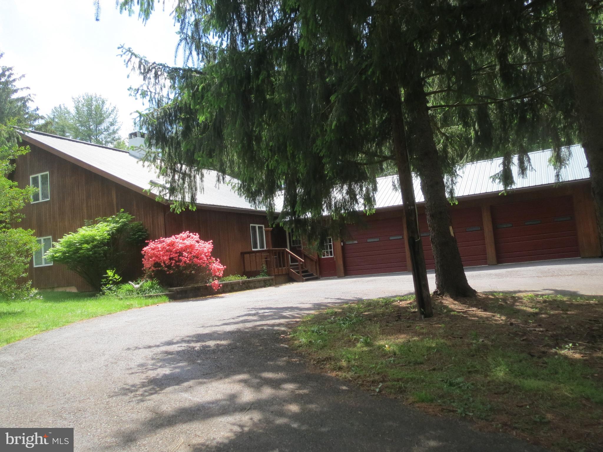 1140 Walters Road Pennsburg, PA 18073 - Photo 3 of 31 Gallery Image 3