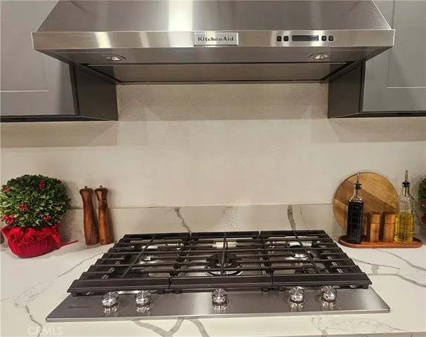 $899,000 | 7556 Frazer Drive, Jurupa Valley, CA 92509