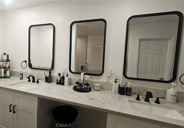 $899,000 | 7556 Frazer Drive, Jurupa Valley, CA 92509