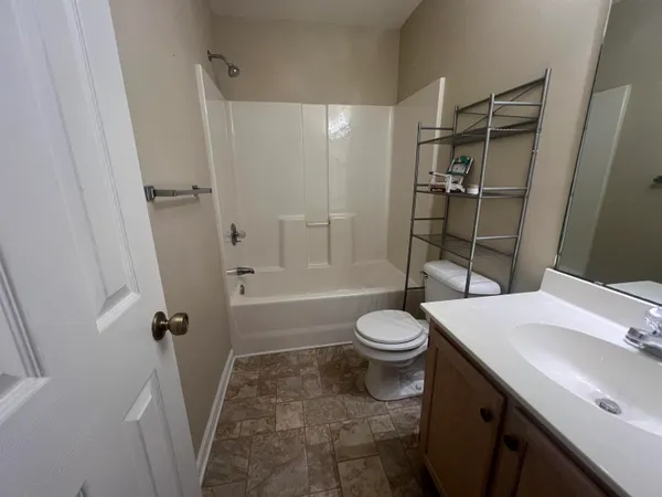 $1,550 | 4622 Greenbriar Drive, Unit G13, Little River, SC 29566