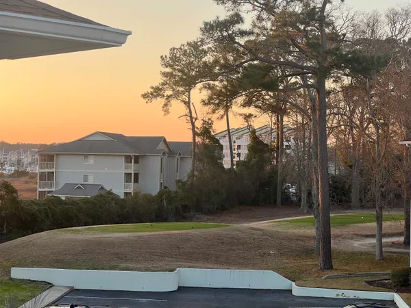 $1,550 | 4622 Greenbriar Drive, Unit G13, Little River, SC 29566