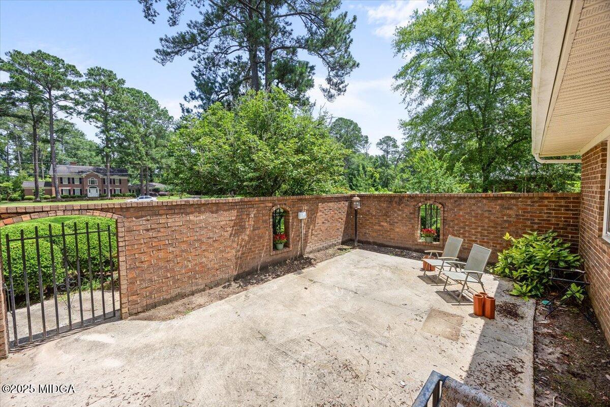 1414 Park Avenue Perry, GA 31069 - Photo 25 of 37 a view of outdoor space and yard