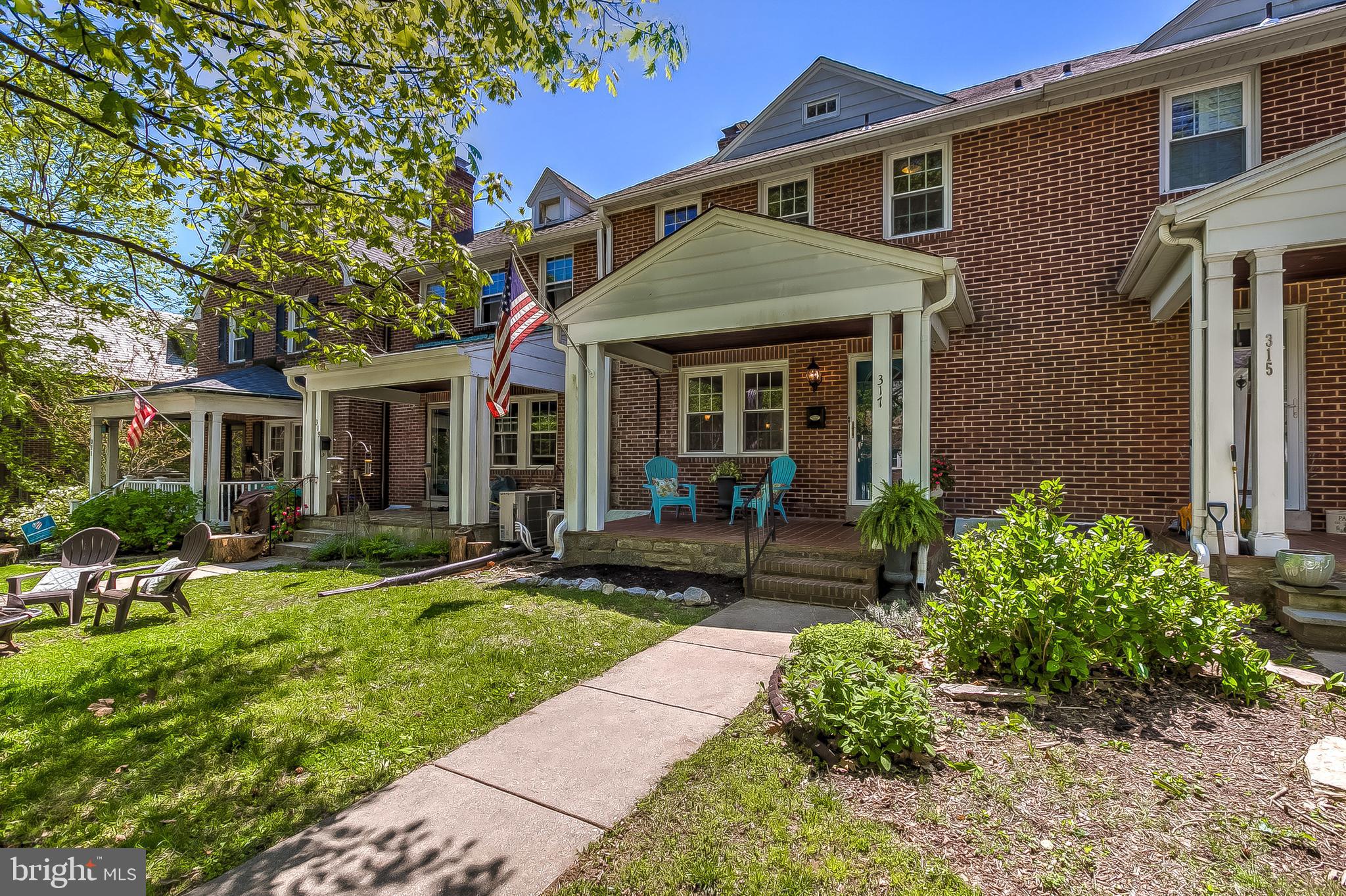 317 Dunkirk Road Baltimore, MD 21212 - Photo 2 of 40 Tewrrific location in the heart of Rodgers Forge!
