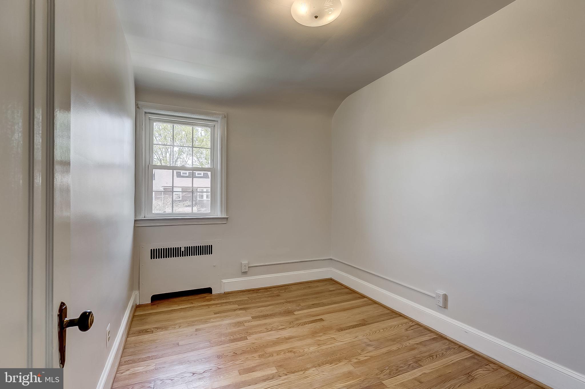 317 Dunkirk Road Baltimore, MD 21212 - Photo 18 of 40