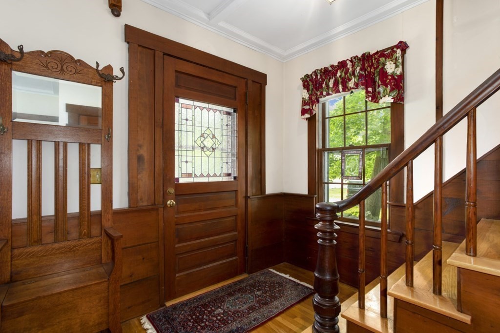 242 High Street Reading, MA 01867 - Photo 5 of 42 Gallery Image 5