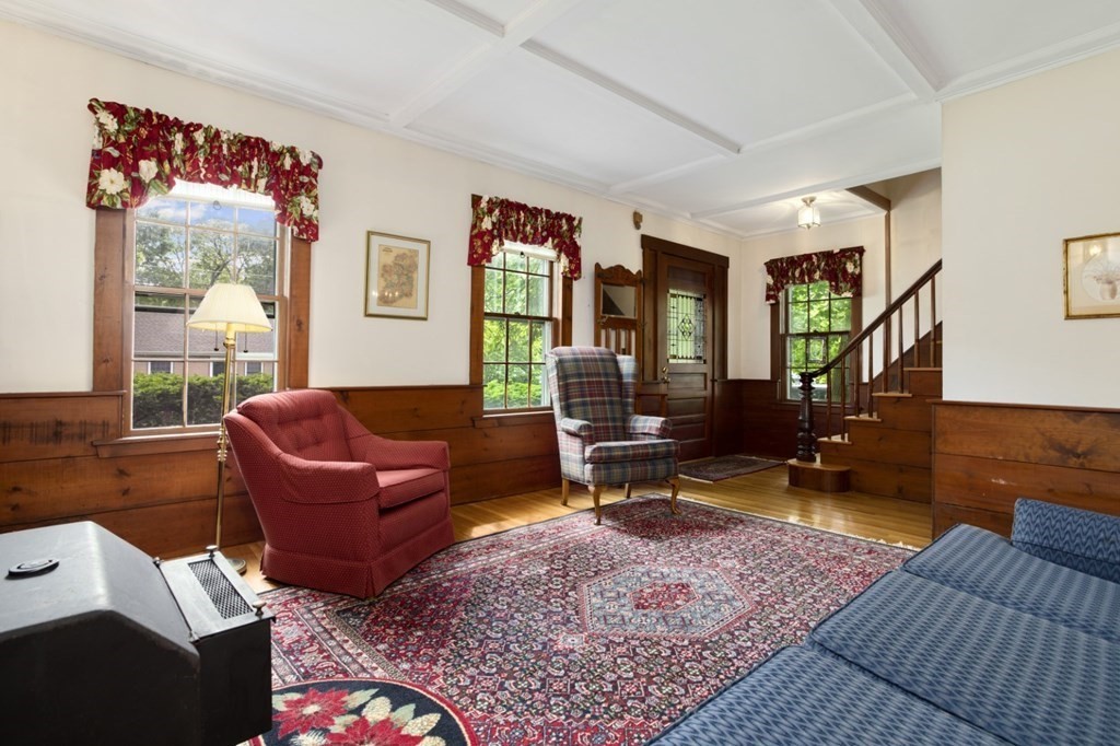 242 High Street Reading, MA 01867 - Photo 9 of 42 Gallery Image 9