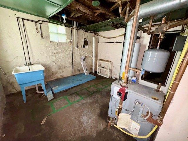 1611 Crawford Road Imperial, PA 15126 - Photo 27 of 31 Laundry room plus mechanicals