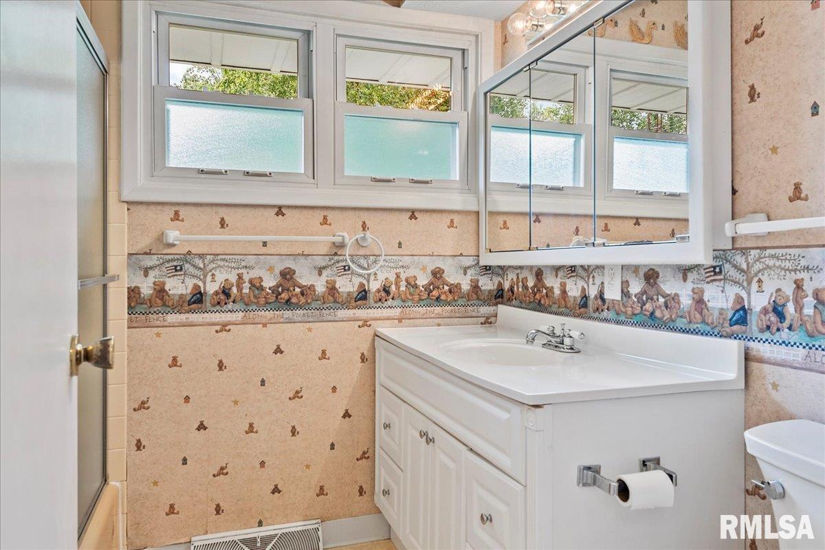 117 Greencastle Circle Springfield, IL 62712 - Photo 23 of 42