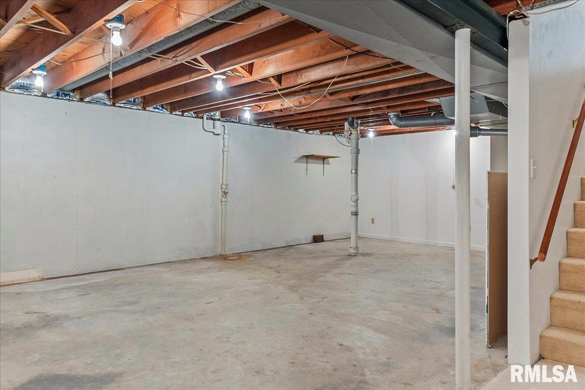 117 Greencastle Circle Springfield, IL 62712 - Photo 27 of 42