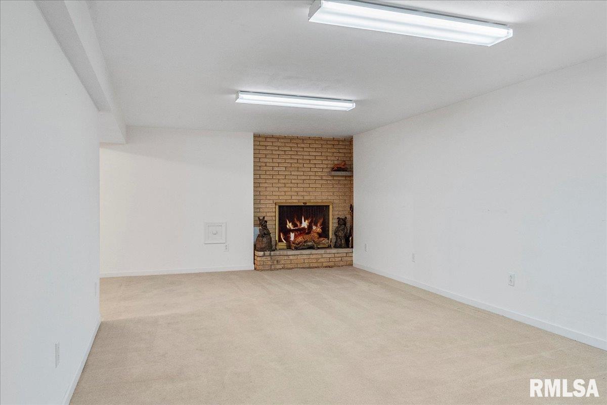 117 Greencastle Circle Springfield, IL 62712 - Photo 33 of 42