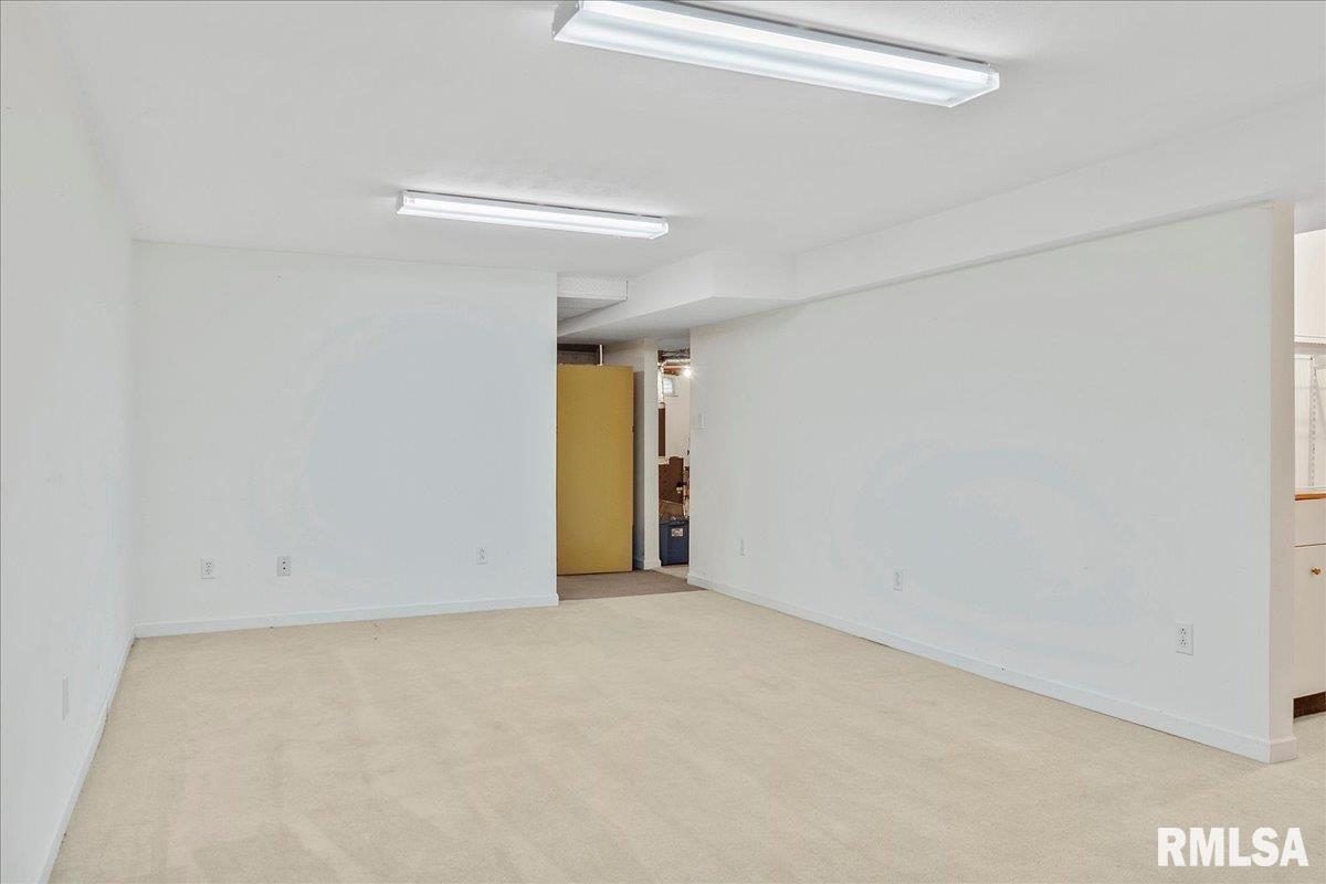 117 Greencastle Circle Springfield, IL 62712 - Photo 34 of 42