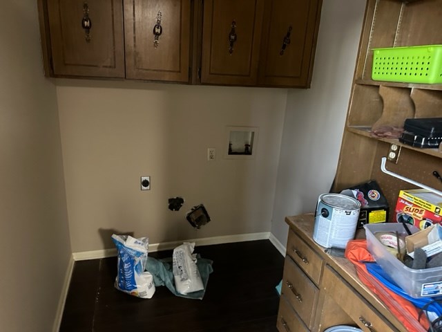 4037 Curry Street Columbus, GA 31907 - Photo 3 of 14 a room with toys and wooden floor