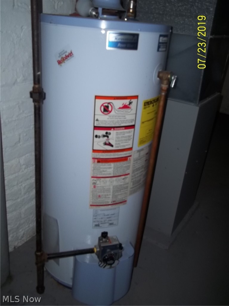 1672 Wood Road Cleveland Heights, OH 44121 - Photo 21 of 23