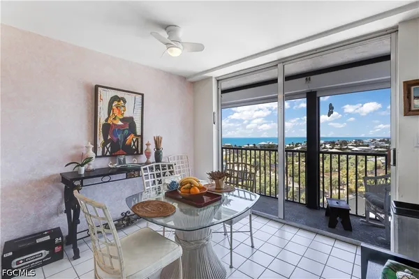 $749,000 | 4753 Estero Boulevard, Unit 905, Fort Myers Beach, FL 33931