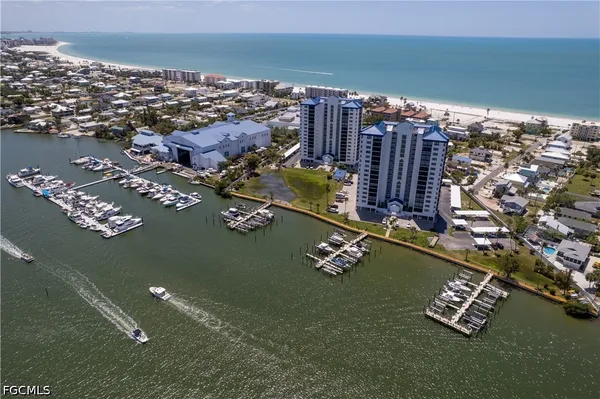 $749,000 | 4753 Estero Boulevard, Unit 905, Fort Myers Beach, FL 33931