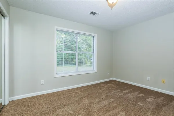 $1,700 | 85 Dove Point, Covington, GA 30016