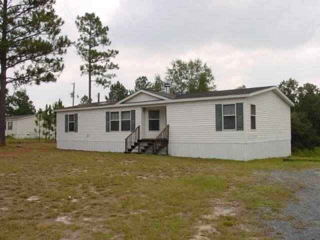 4817 Ashemont Road Aberdeen, NC 28315 - Photo 1 of 9 Primary Photo