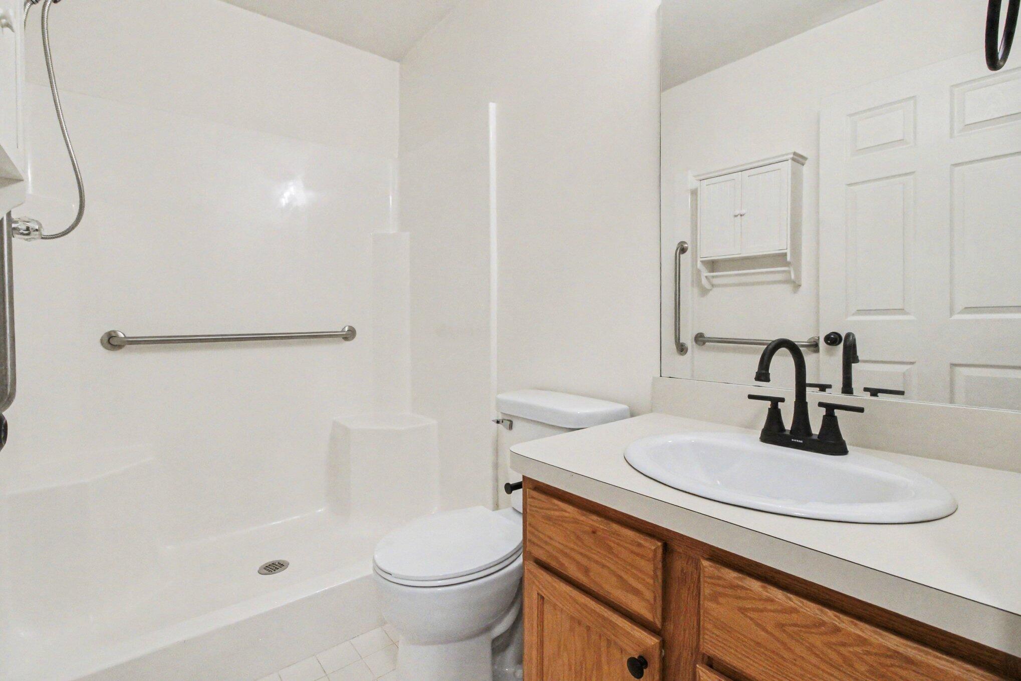 46122 Reedgrass Lane Belleville, MI 48111 - Photo 10 of 16 010_file_9522