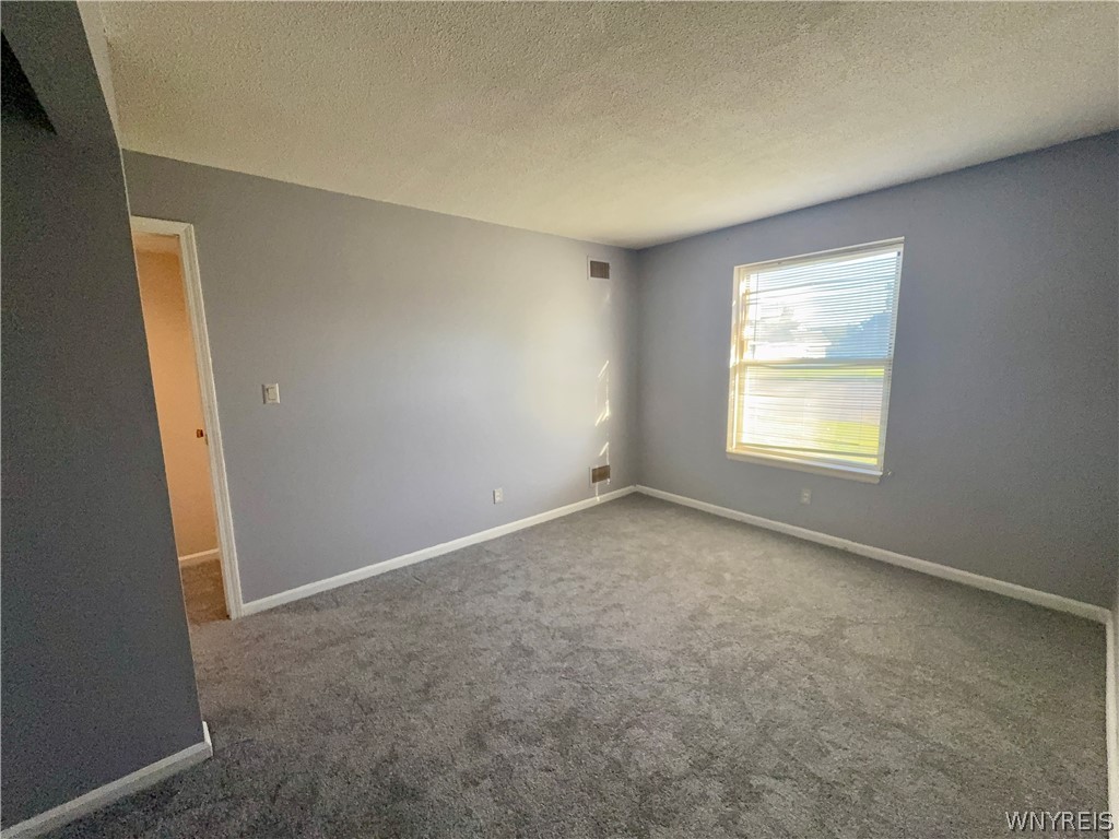 4545 Chestnut Ridge Road, Unit 121A Amherst, NY 14228 - Photo 10 of 15 Bedroom 2