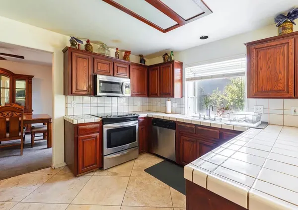 $3,200 | 5742 West Palo Alto Avenue, Fresno, CA 93722