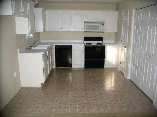 5 Trumpeter Lane Simpsonville, SC 29680 - Photo 3 of 22 Gallery Image 3