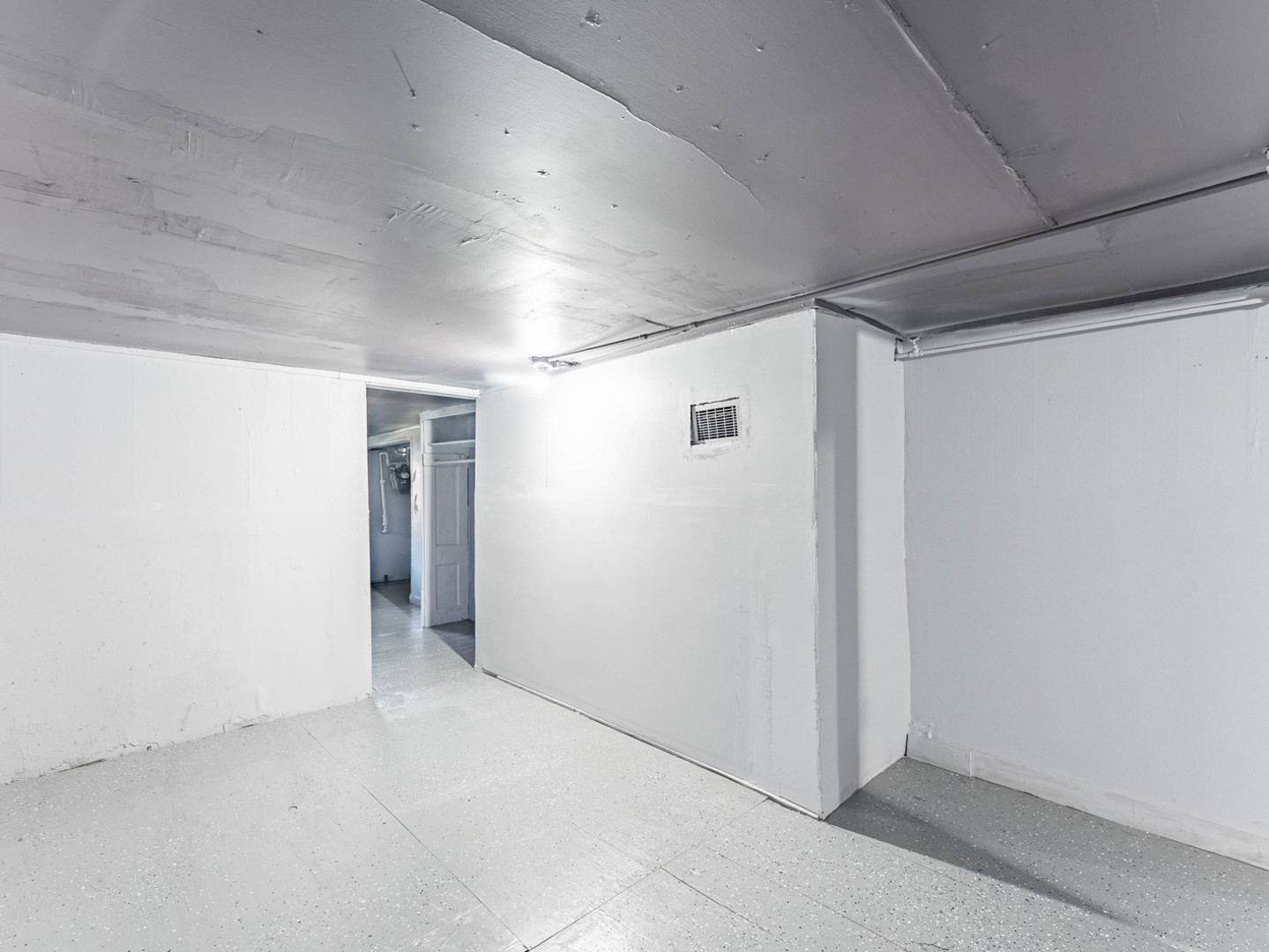 7041 South Throop Street Chicago, IL 60636 - Photo 27 of 36