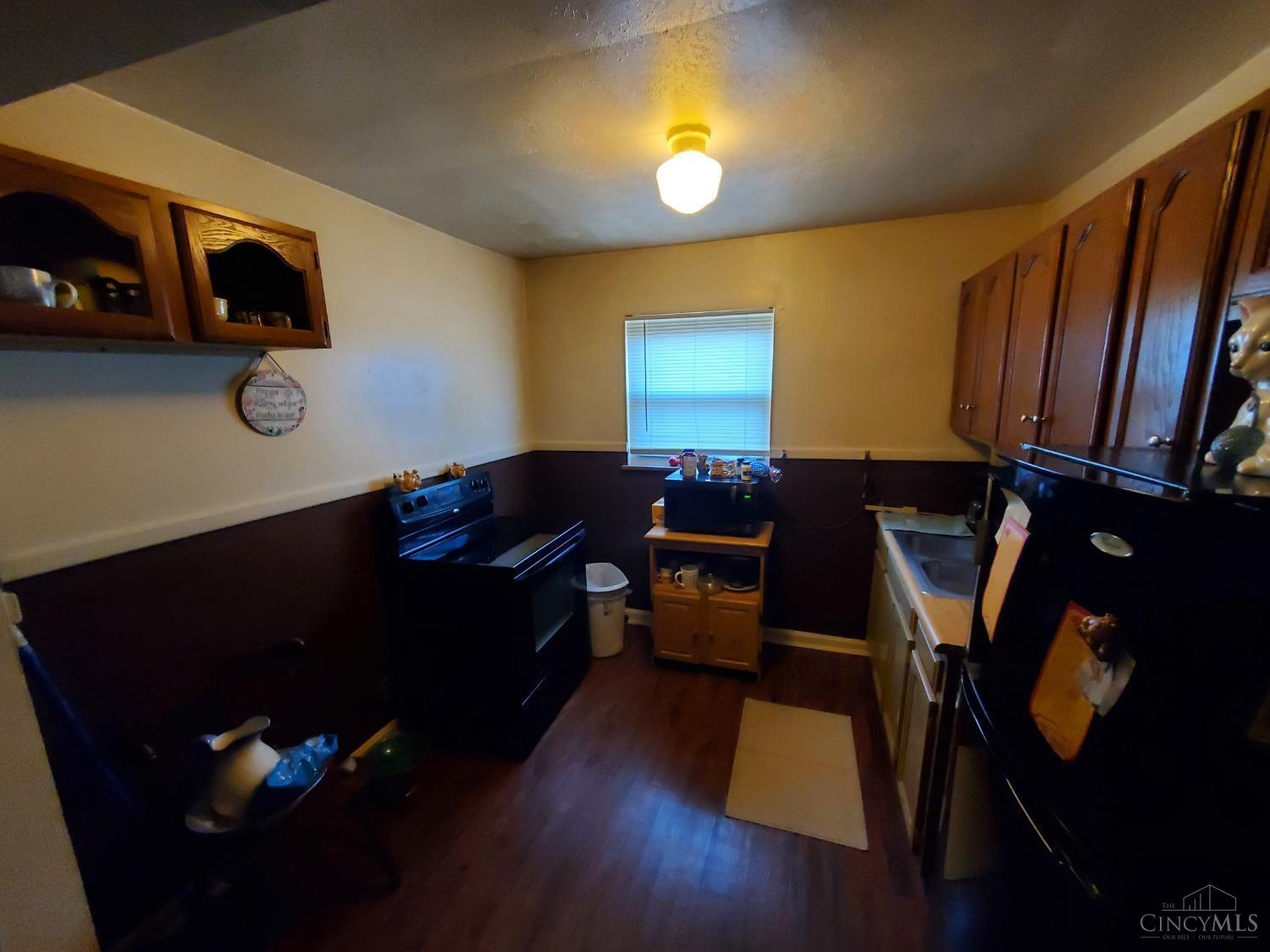 202 Clark Road Reading, OH 45215 - Photo 21 of 26
