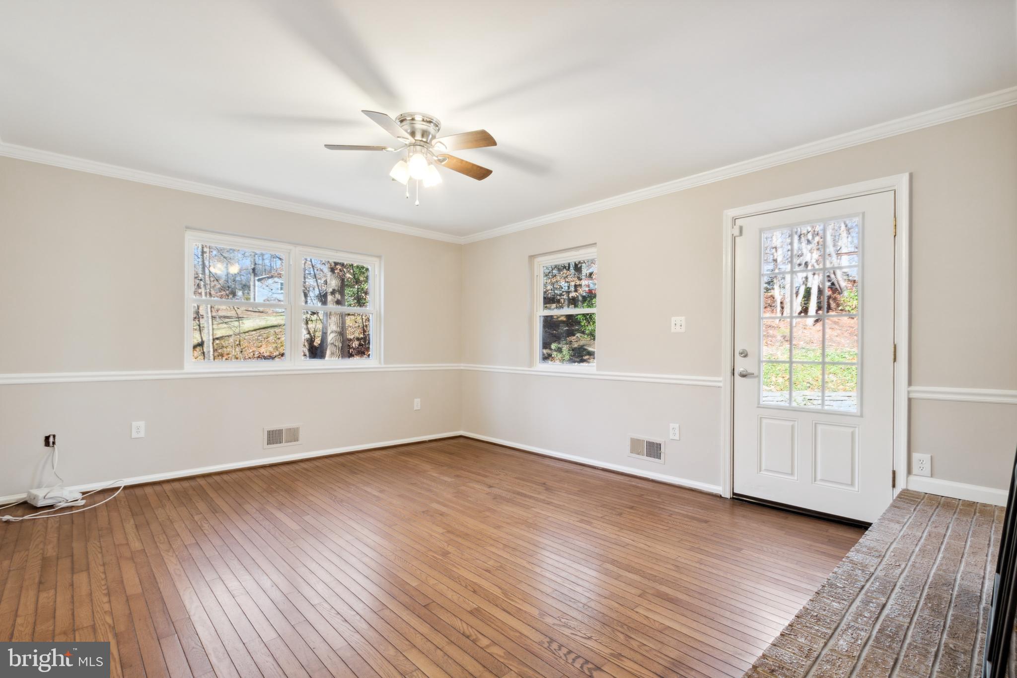 12353 Purcell Road Manassas, VA 20112 - Photo 5 of 25 Gallery Image 5