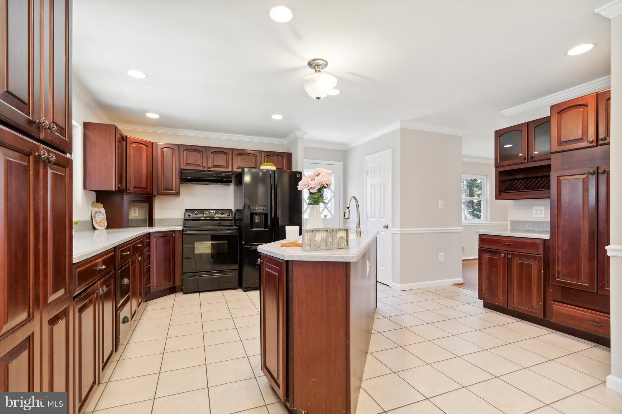 12353 Purcell Road Manassas, VA 20112 - Photo 8 of 25 Gallery Image 8