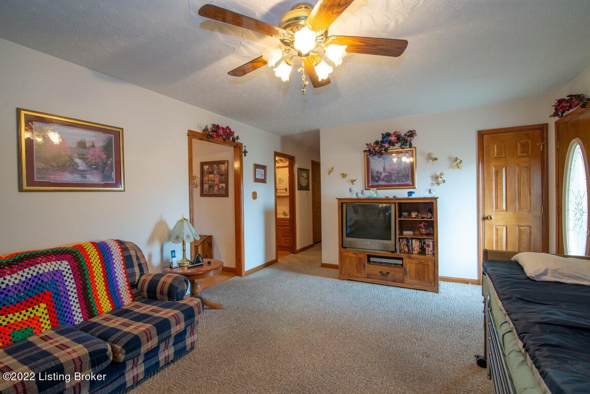 3334 J D Hudson Road Caneyville, KY 42721 - Photo 27 of 54 3334 Hudson Rd-126