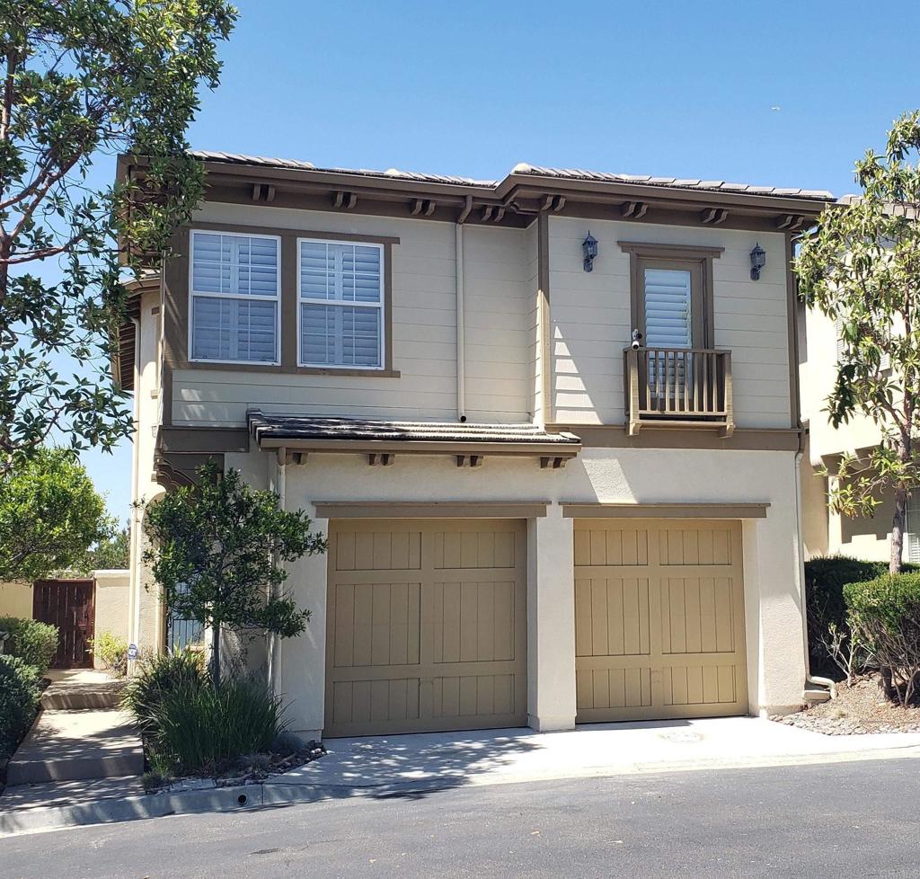 518 Beach Street Encinitas, CA 92024 - Photo 1 of 43 a front view of a house