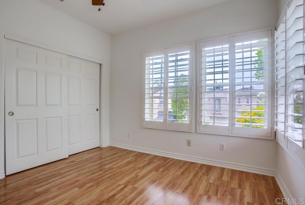 518 Beach Street Encinitas, CA 92024 - Photo 35 of 43 a view of an empty room and window