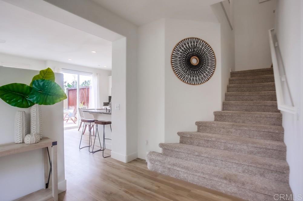 518 Beach Street Encinitas, CA 92024 - Photo 38 of 43 a view of entryway with livingroom and furniture