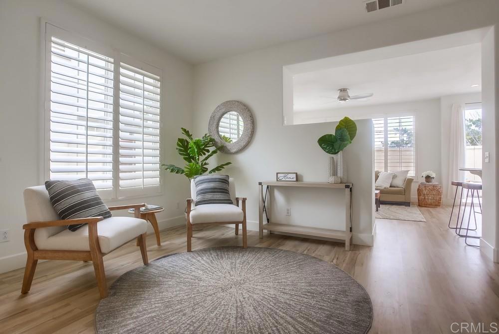 518 Beach Street Encinitas, CA 92024 - Photo 8 of 43 a living room with furniture and a window