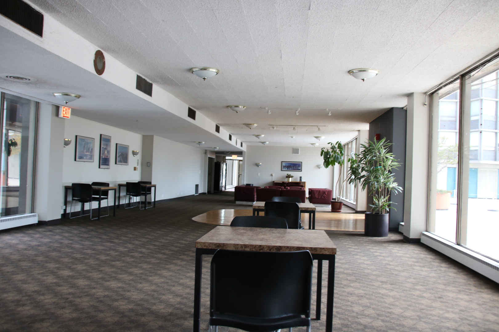 5701 North Sheridan Road, Unit 14E Chicago, IL 60660 - Photo 21 of 24