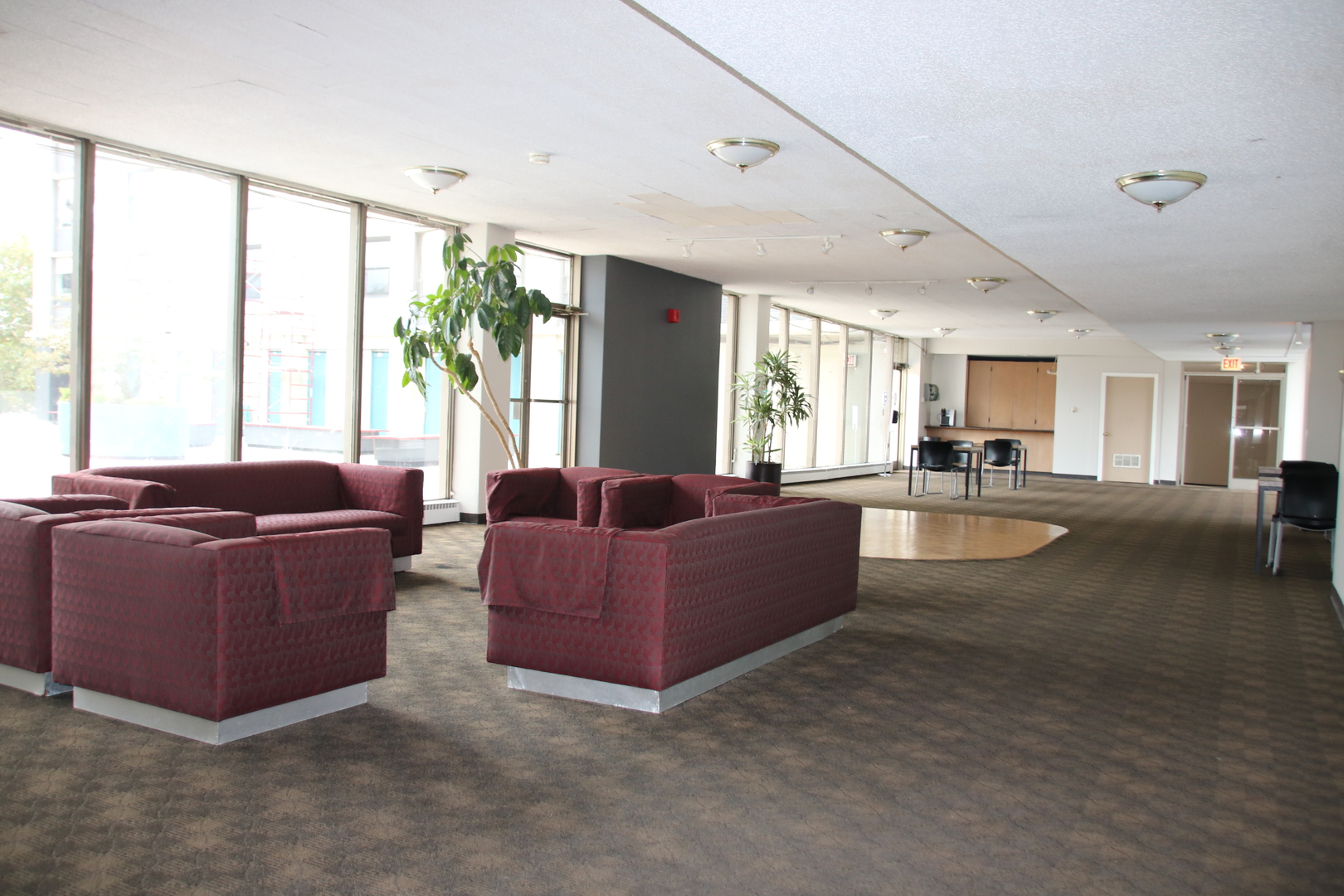 5701 North Sheridan Road, Unit 14E Chicago, IL 60660 - Photo 5 of 24