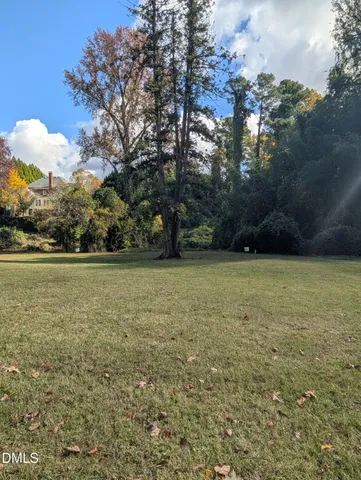 $725,000 | 2704 Manning Place, Raleigh, NC 27608