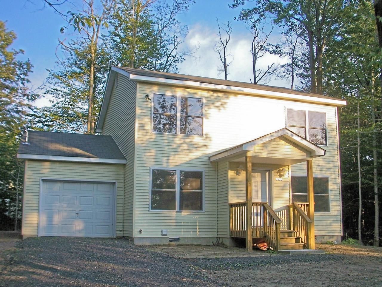 G383 Deerfield Road Tobyhanna, PA 18466 - Photo 1 of 5 Front View