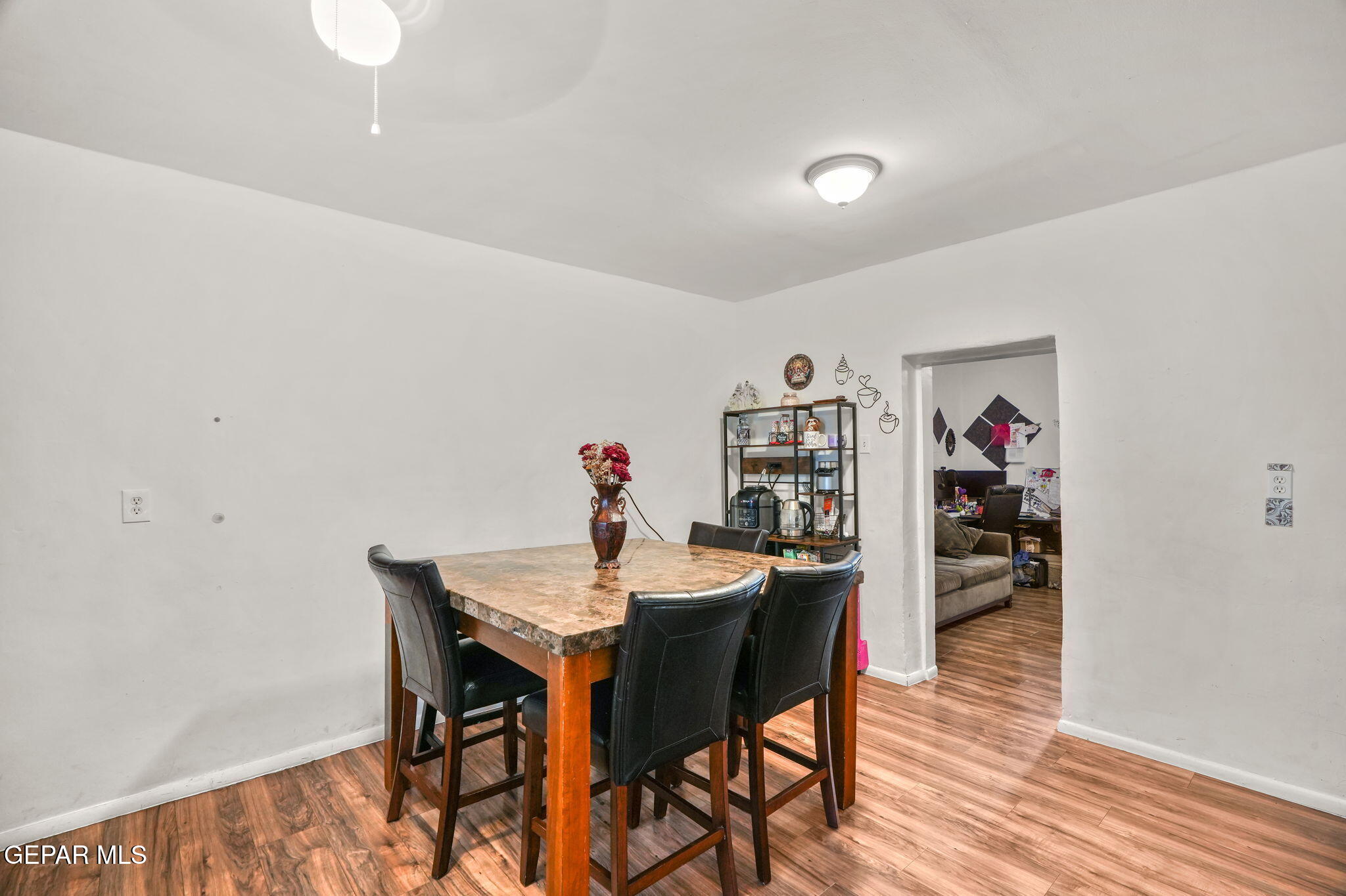 120 Pendale Road El Paso, TX 79907 - Photo 12 of 32 120 Pendale Rd-15