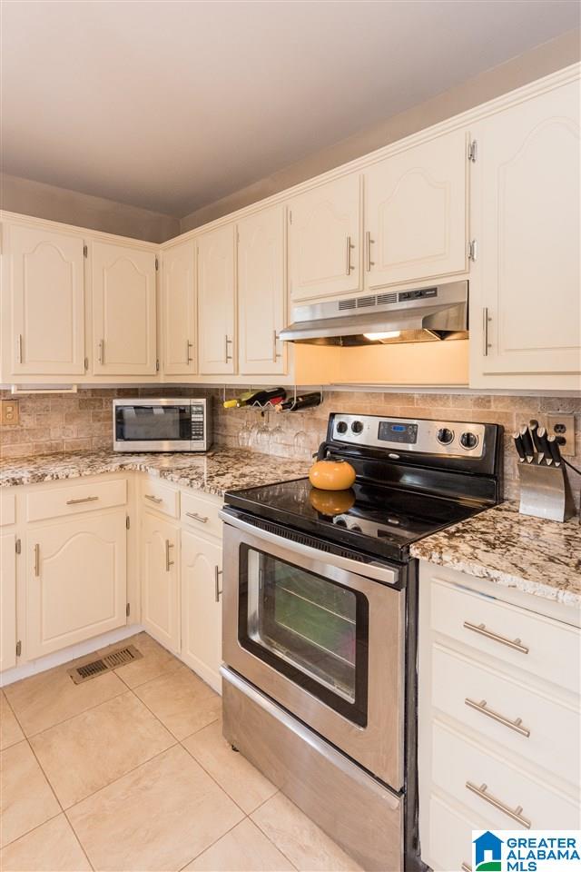 101 Hickory Street Alabaster, AL 35114 - Photo 12 of 35