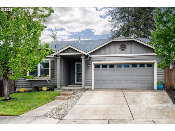 $545,000 | 553 South 48th Place, Springfield, OR 97478
