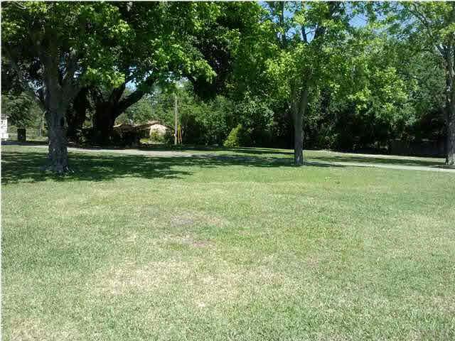 1494 Chemstrand Road Cantonment, FL 32533 - Photo 16 of 25 FRONT YARD VIEW