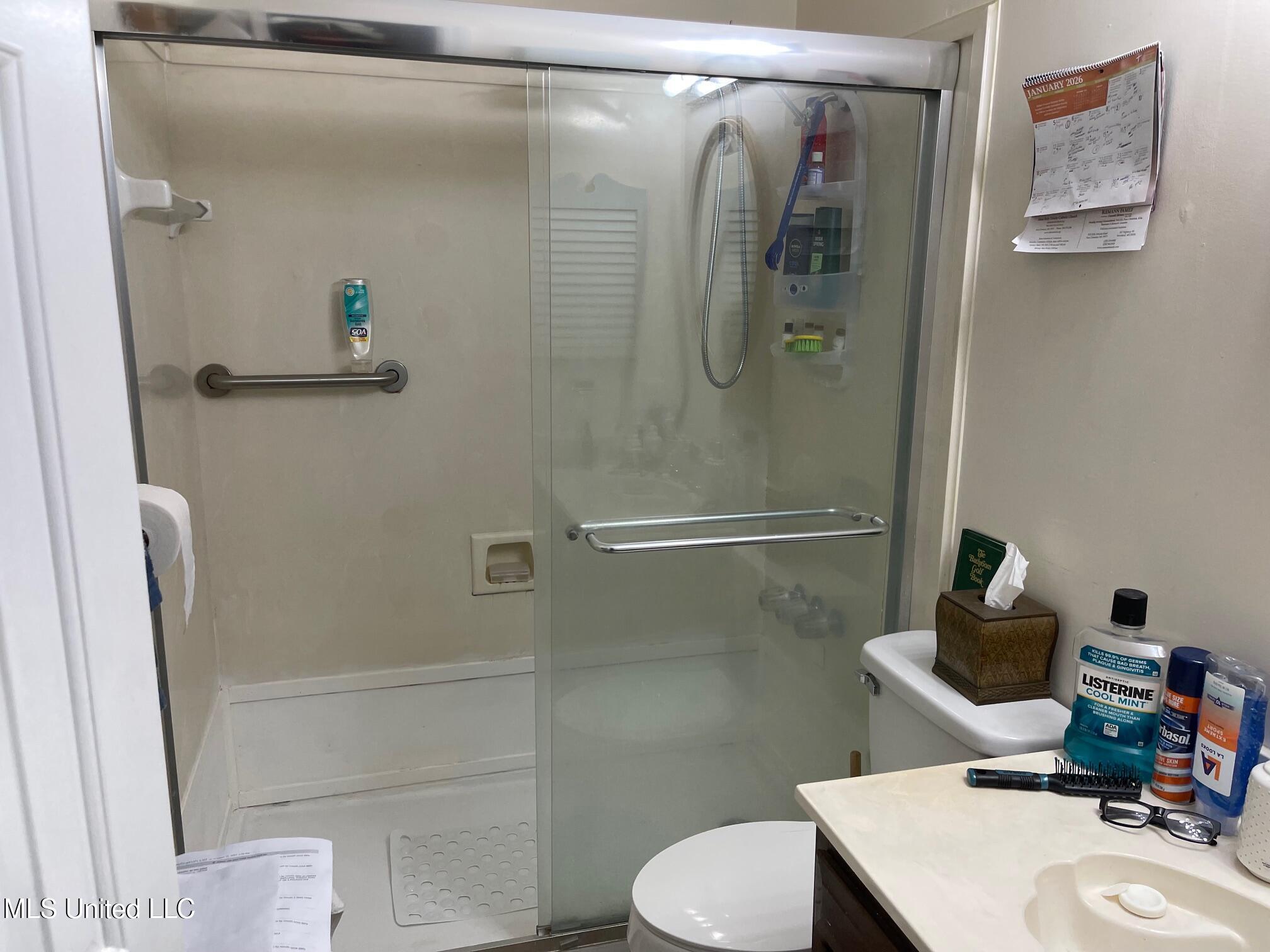 212 Highpoint Drive Diamondhead, MS 39525 - Photo 16 of 31 Bath