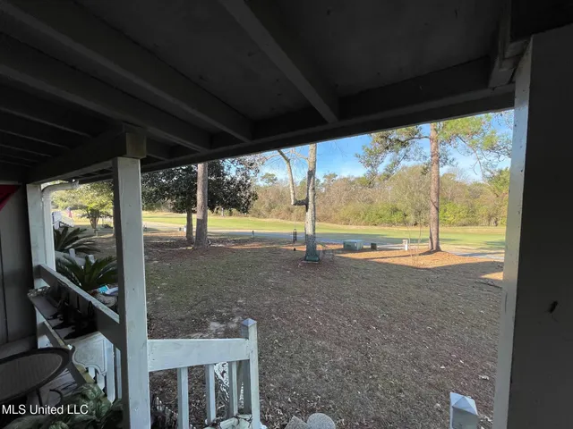 $165,000 | 212 Highpoint Drive, Diamondhead, MS 39525