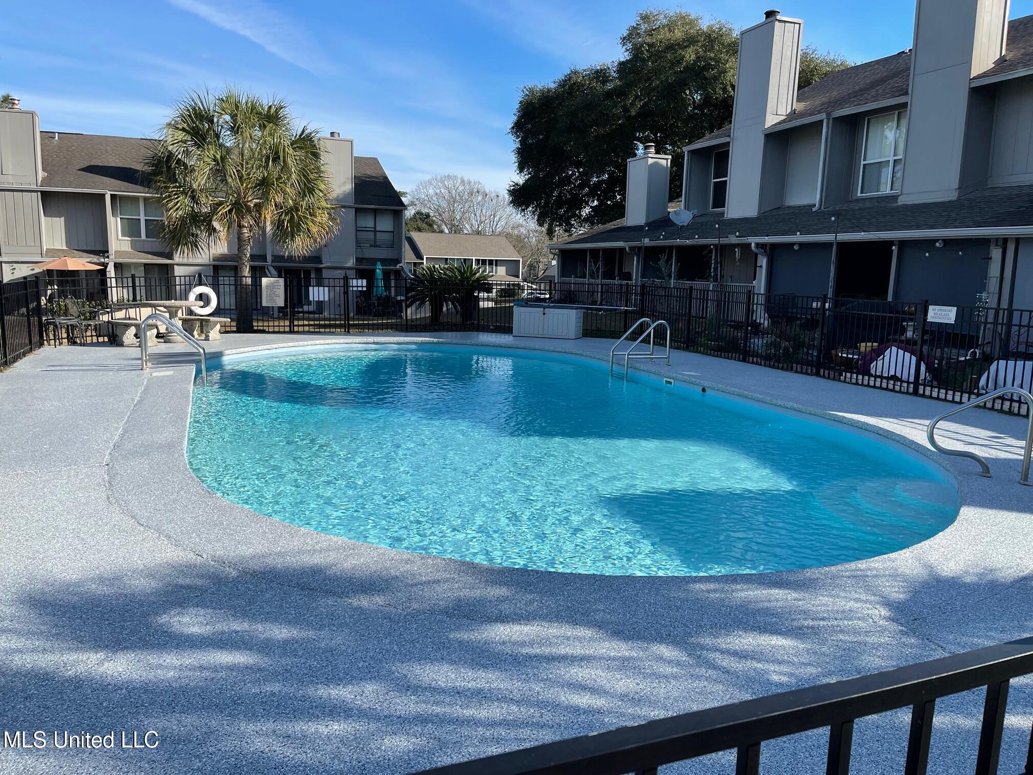 212 Highpoint Drive Diamondhead, MS 39525 - Photo 29 of 31 Complex Pook